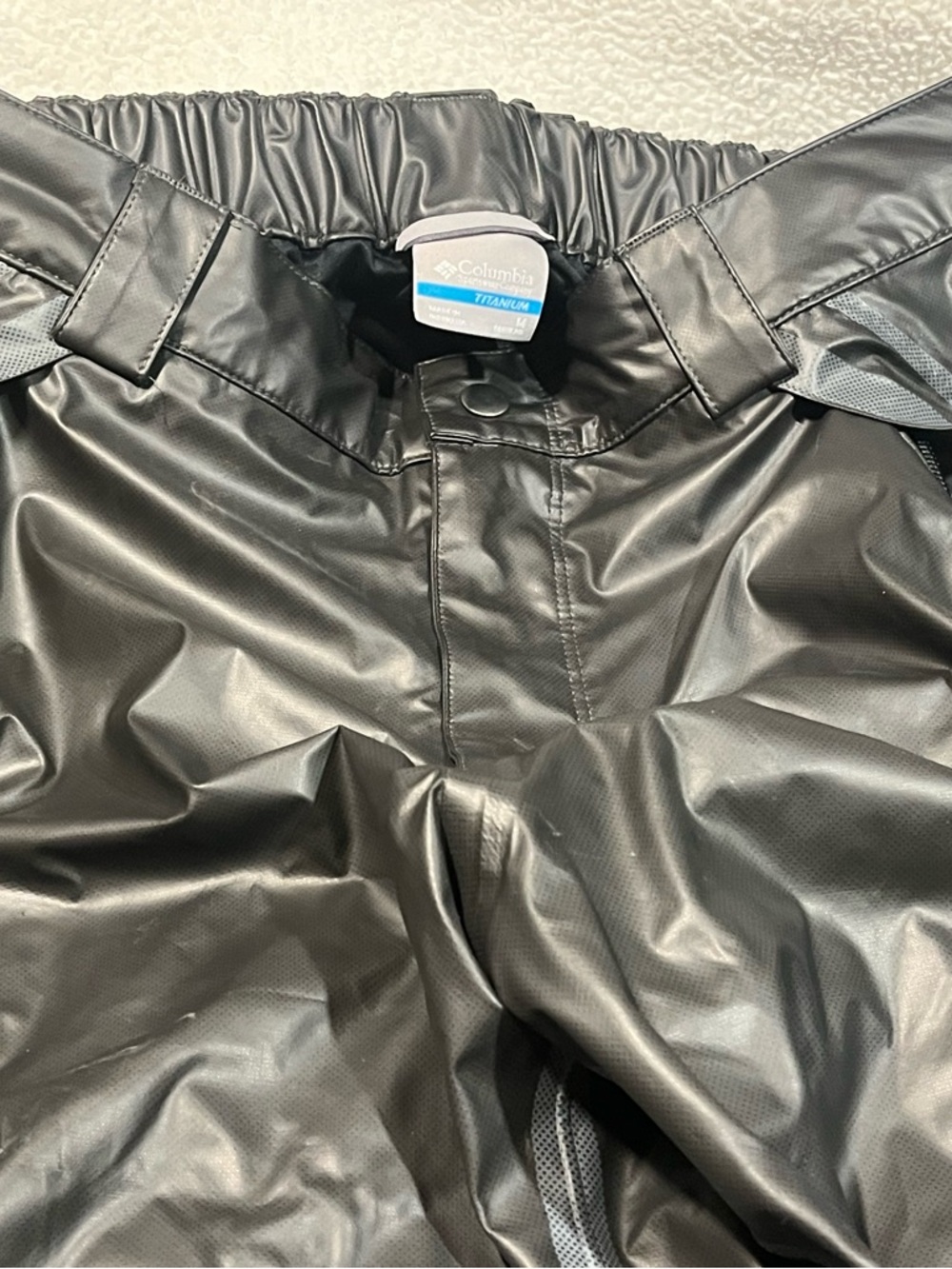 Men's Columbia Titanium ski/snow pants size medium. - Picture 3 of 16